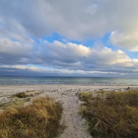 10 Person In Vaeggerlose-by Traum *